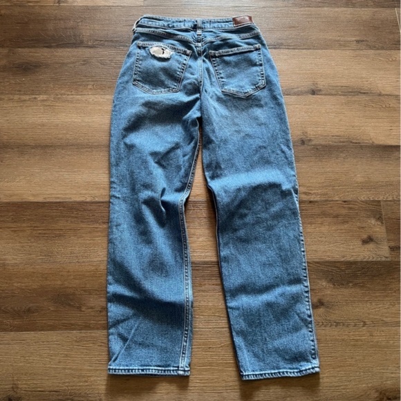 Upcycled Hollister Ultra High Rise Vintage Straight Jeans with Lace - Picture 3 of 11